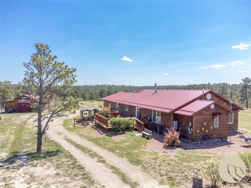 121 Winchester Drive - Photo 1