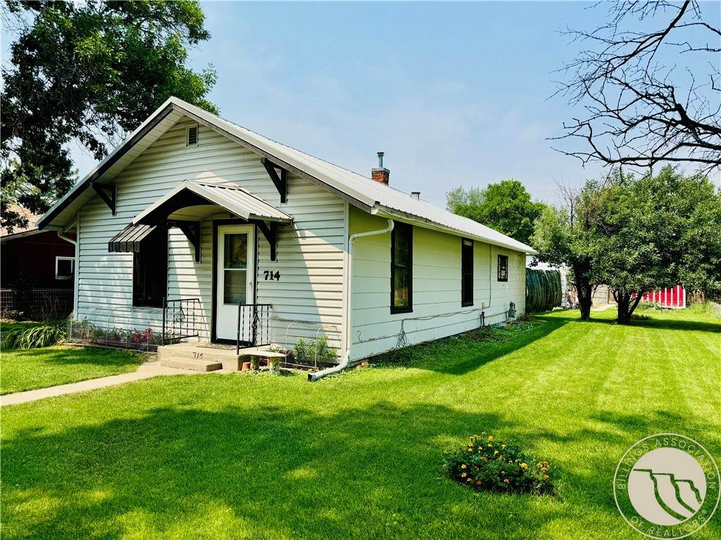 714 Front Street - Photo 1