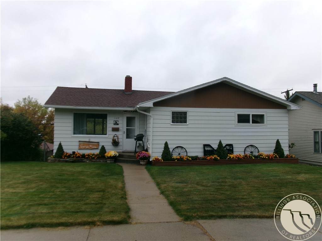 1109 Water Ave - Photo 1