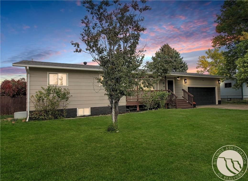 1635 Elaine Street - Photo 1