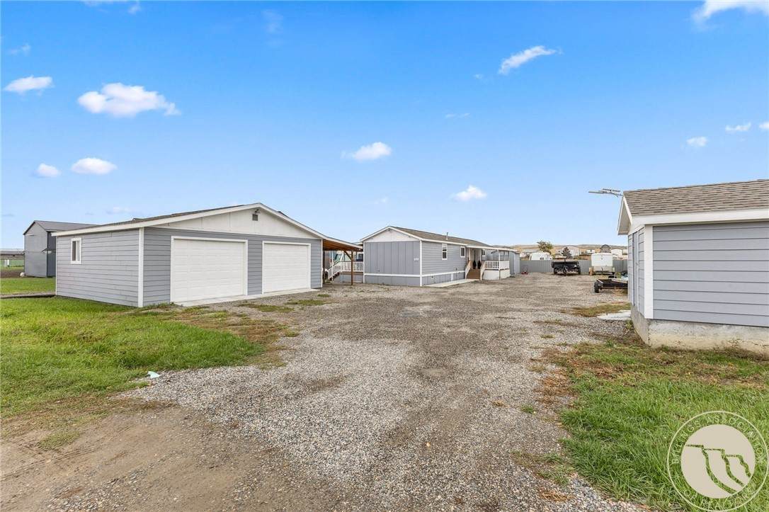 7922 Alderson Avenue - Photo 1