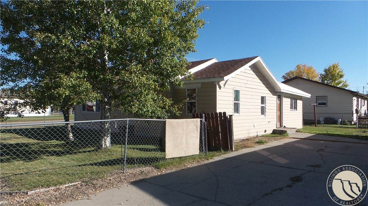 4 S. Miles Avenue - Photo 1