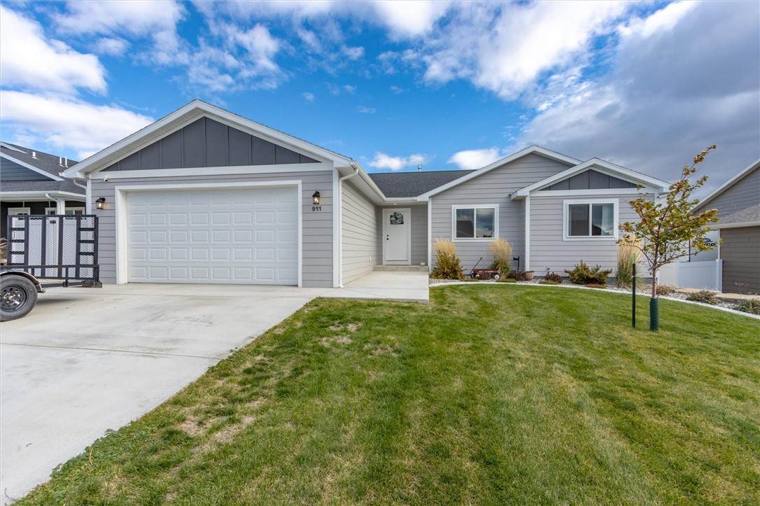 911 Ortega St - Photo 1