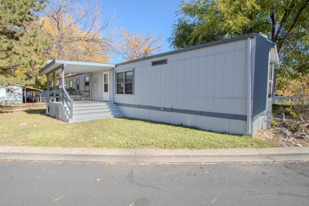 45 Prince Charles - Photo 1