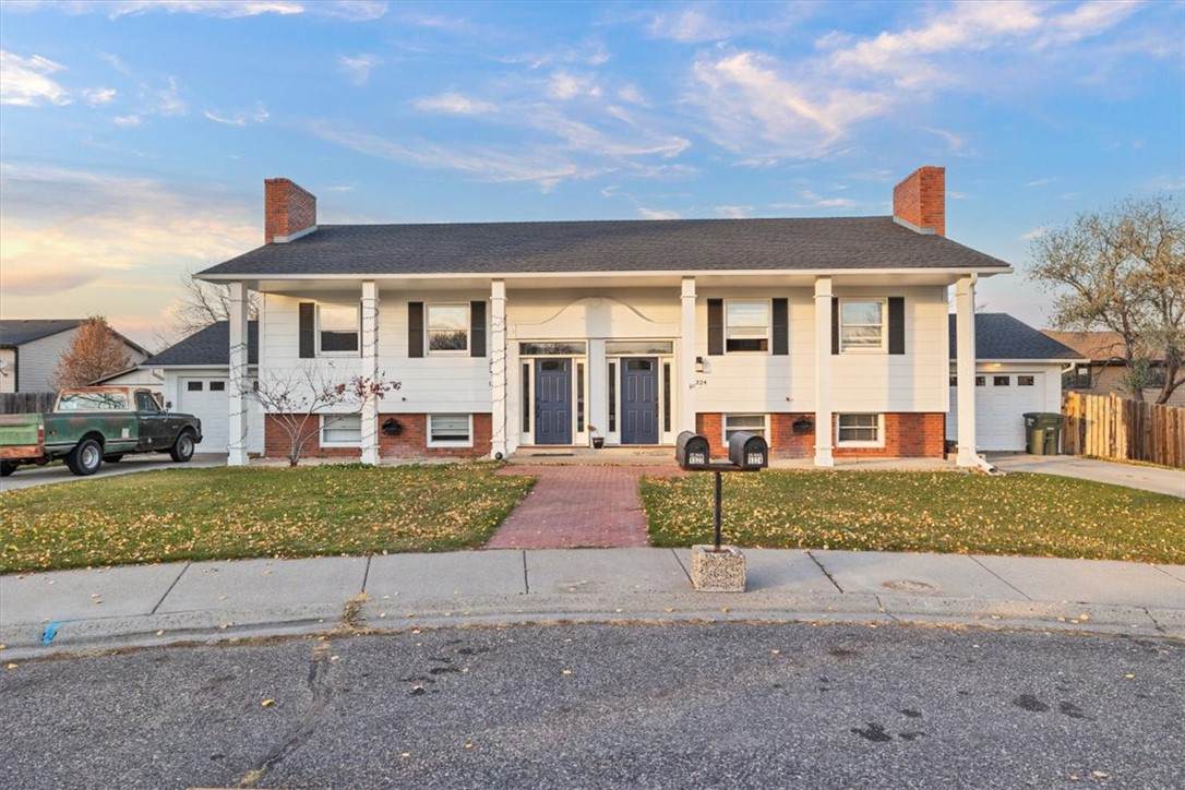 1322-1324 Babcock Circle - Photo 1