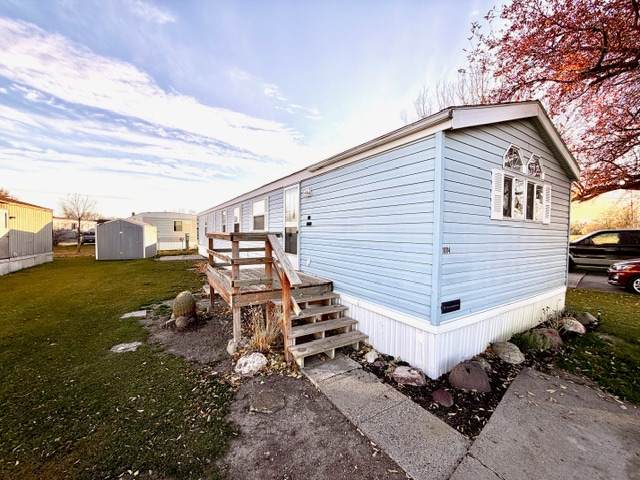 1004 8th Street - Photo 1