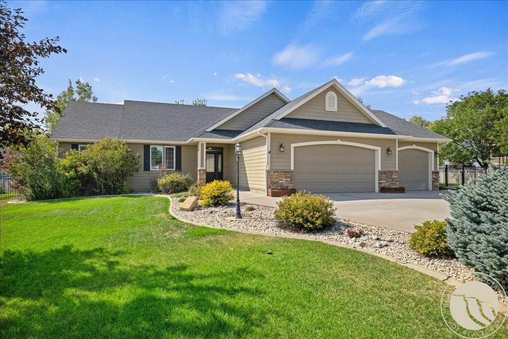 3980 Trailwood Drive - Photo 1