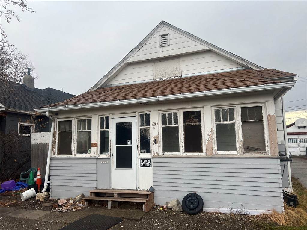 38 Broadwater Avenue - Photo 1