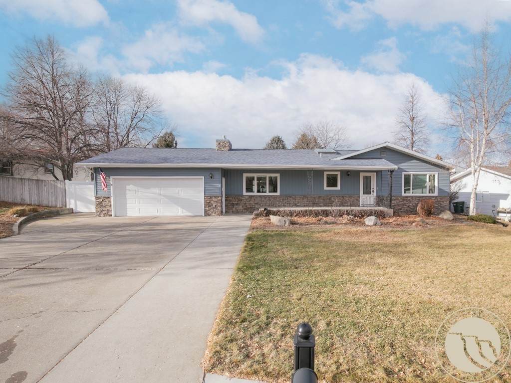 914 Aronson Avenue - Photo 1