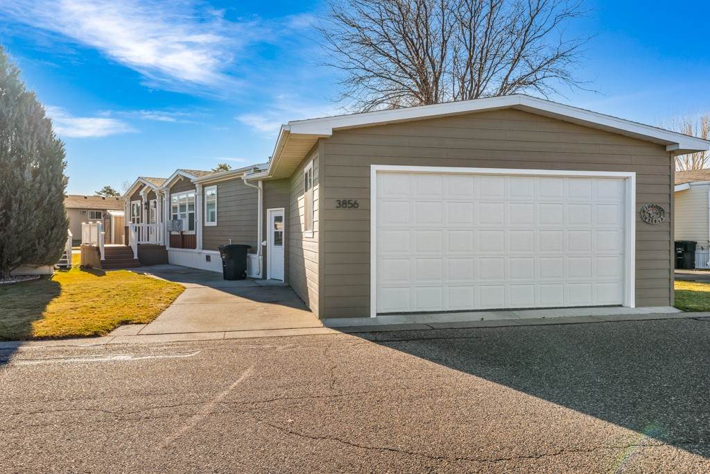 3856 Tanager Lane - Photo 1