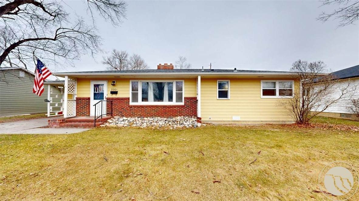 2201 Hewitt Drive - Photo 1