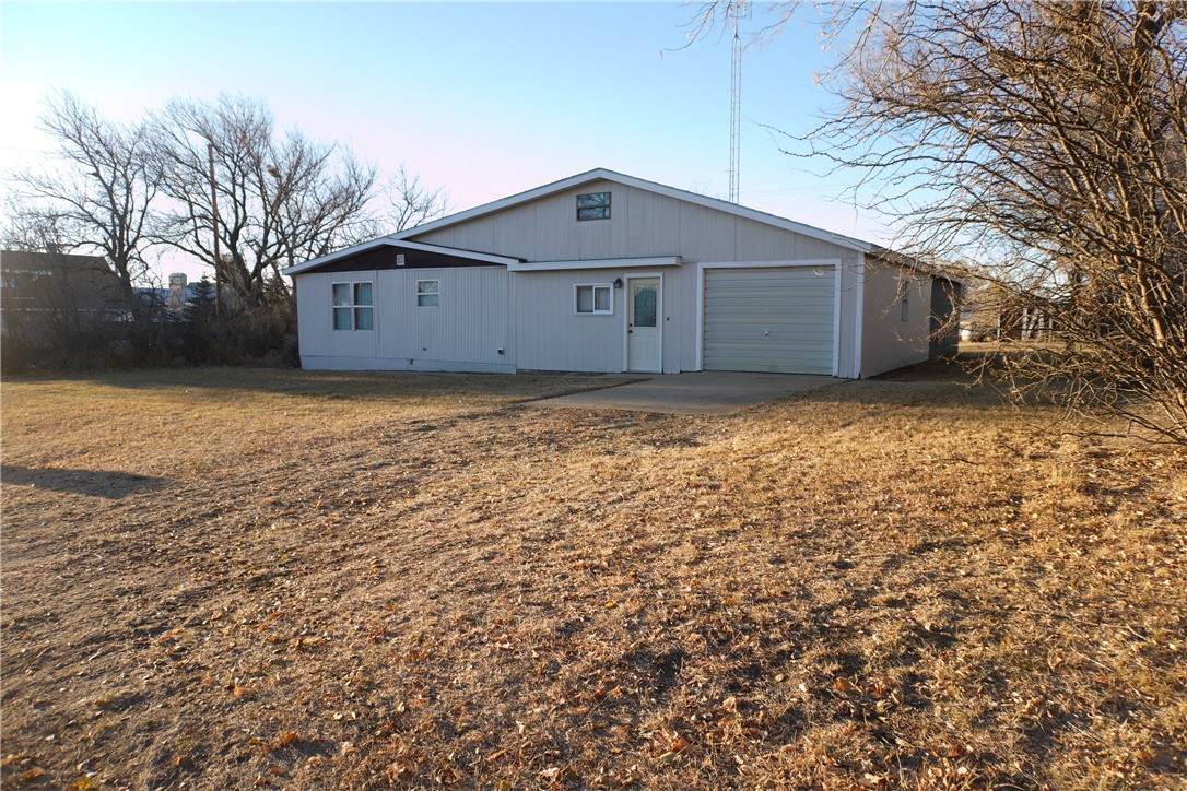 301 1st Street - Photo 1