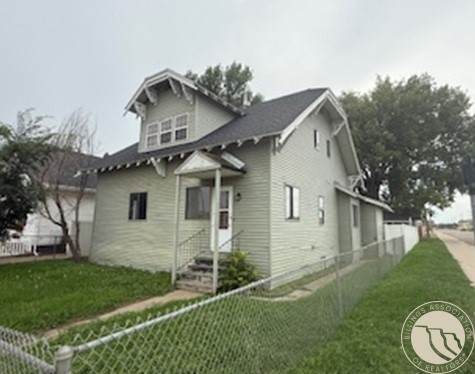124 Lincoln Ave Nw - Photo 1