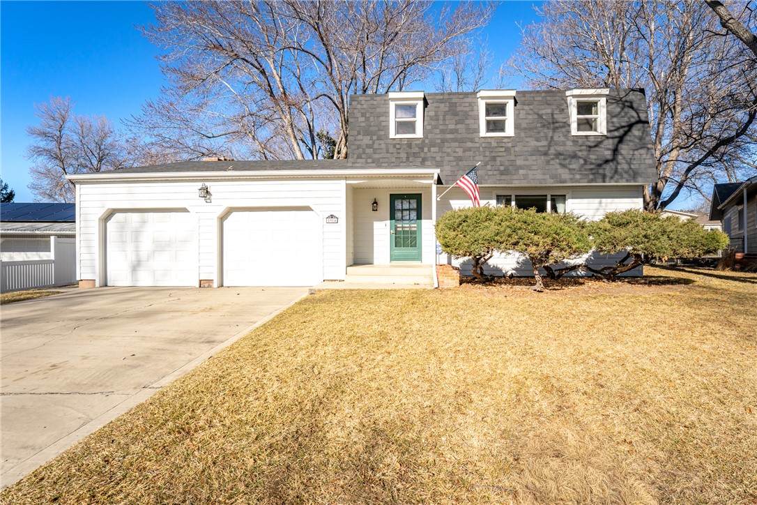 1914 Patricia Lane - Photo 1