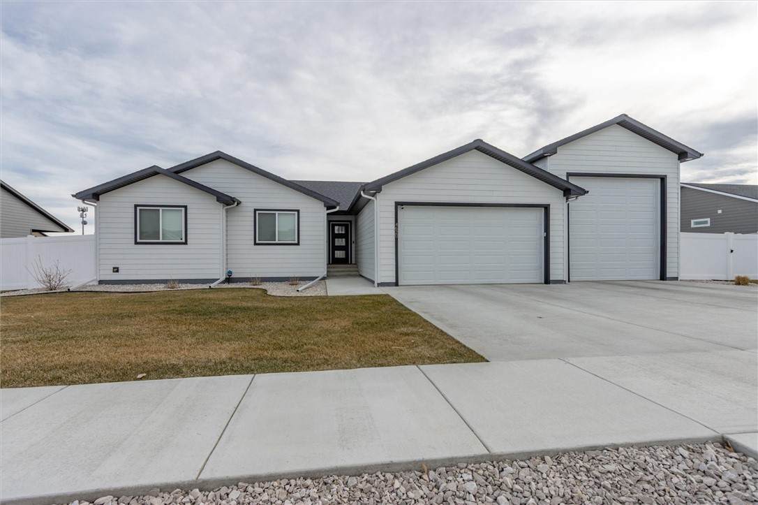 4620 Sun Basin Road - Photo 1