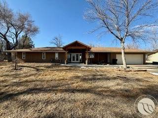 2 Fairgrounds Road - Photo 1