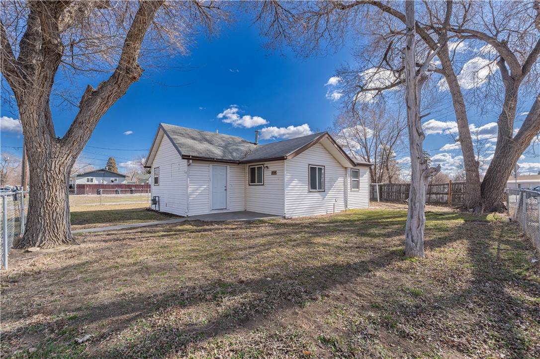 3714 5th Avenue - Photo 1