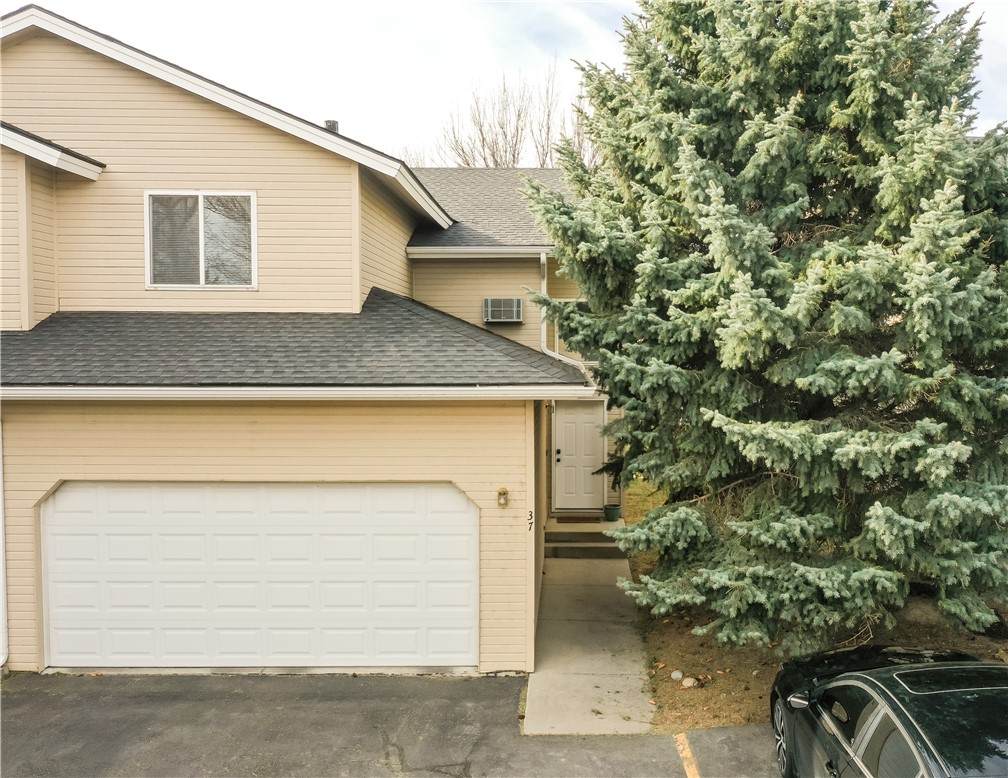 626 38th Street - Photo 1