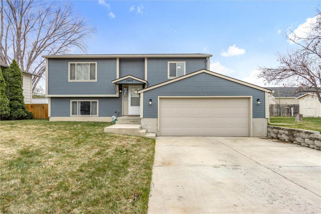 3902 Chamberlain Drive - Photo 1