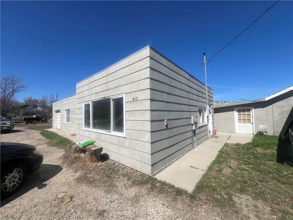 410 4th Street - Photo 1