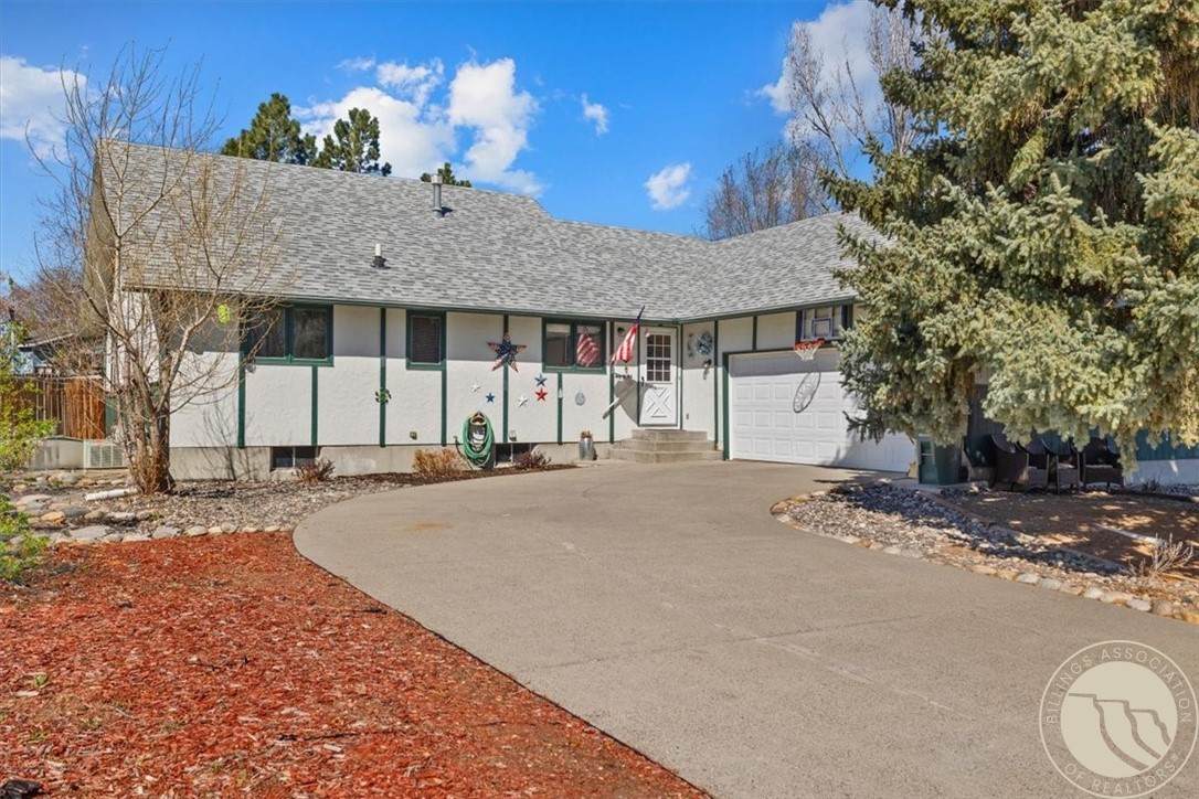 730 Sapphire Avenue - Photo 1