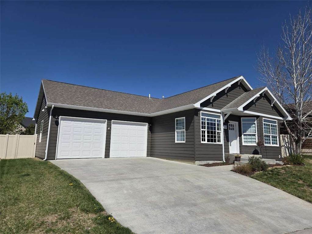 6728 Cove Creek Drive - Photo 1