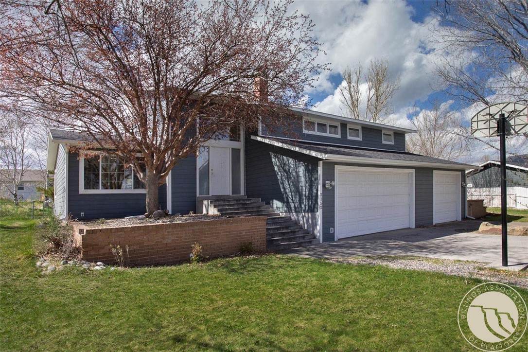 2152 Skyview Drive - Photo 1
