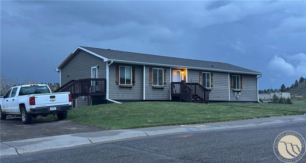 2455 Chisholm Drive - Photo 1
