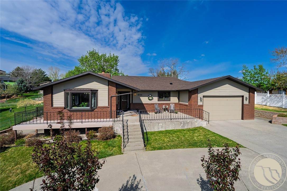 642 Shamrock Lane - Photo 1