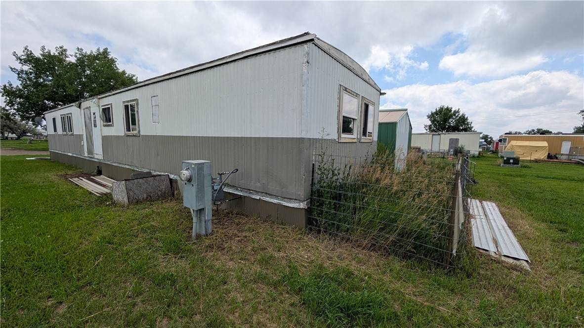 33 Hwy 16 - Photo 1