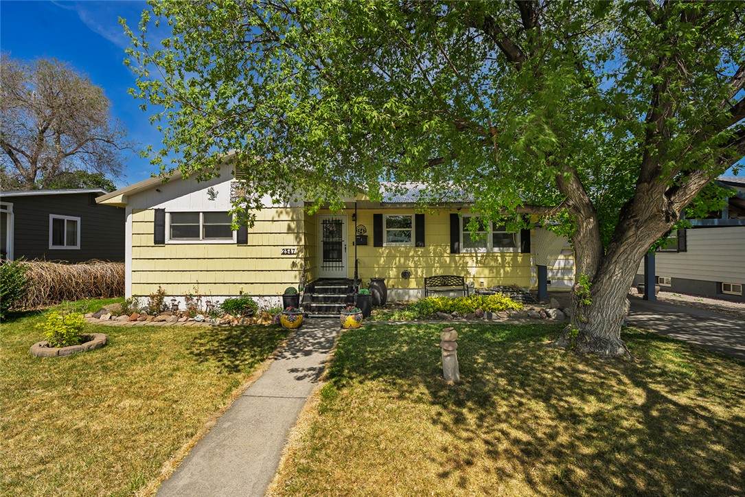 2547 Broadwater Ave - Photo 1