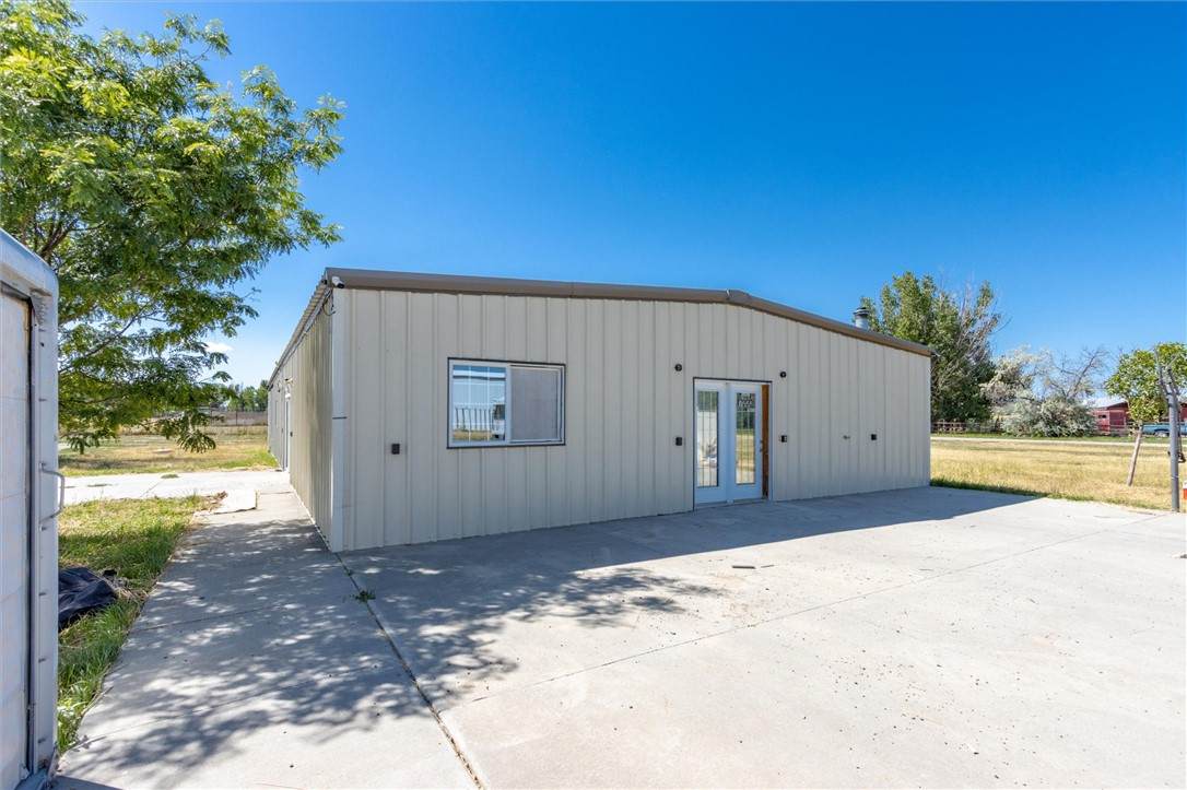 7230 Eggebrecht Lane - Photo 1