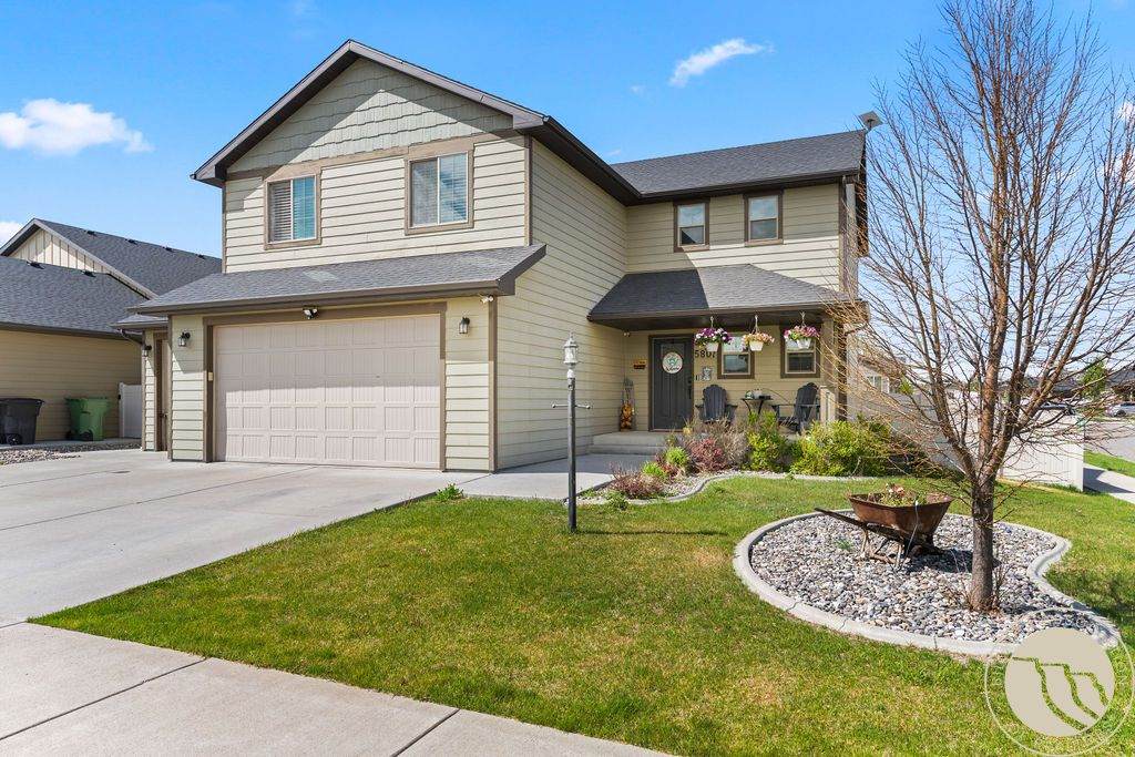 5807 Mountain Front Avenue - Photo 1