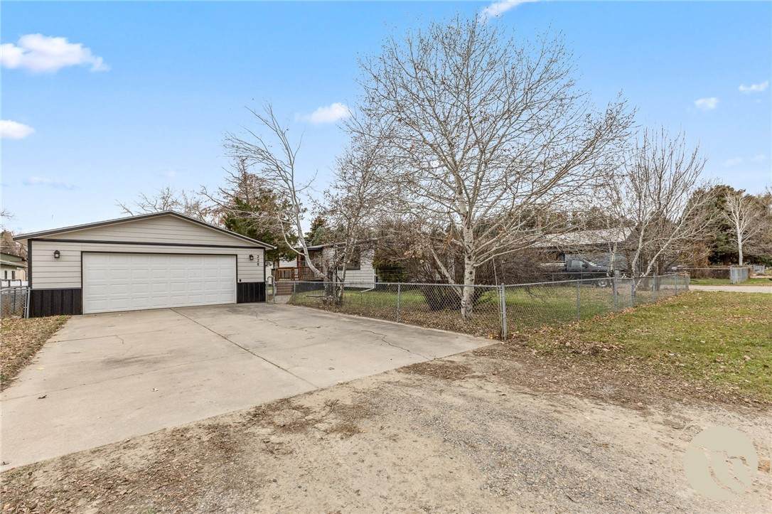 228 Nash Lane - Photo 1