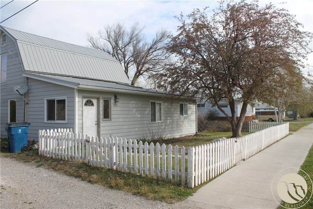 212 3rd Avenue - Photo 1