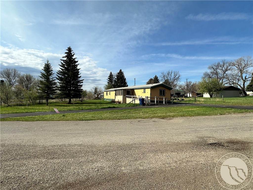 108 4th Avenue - Photo 1