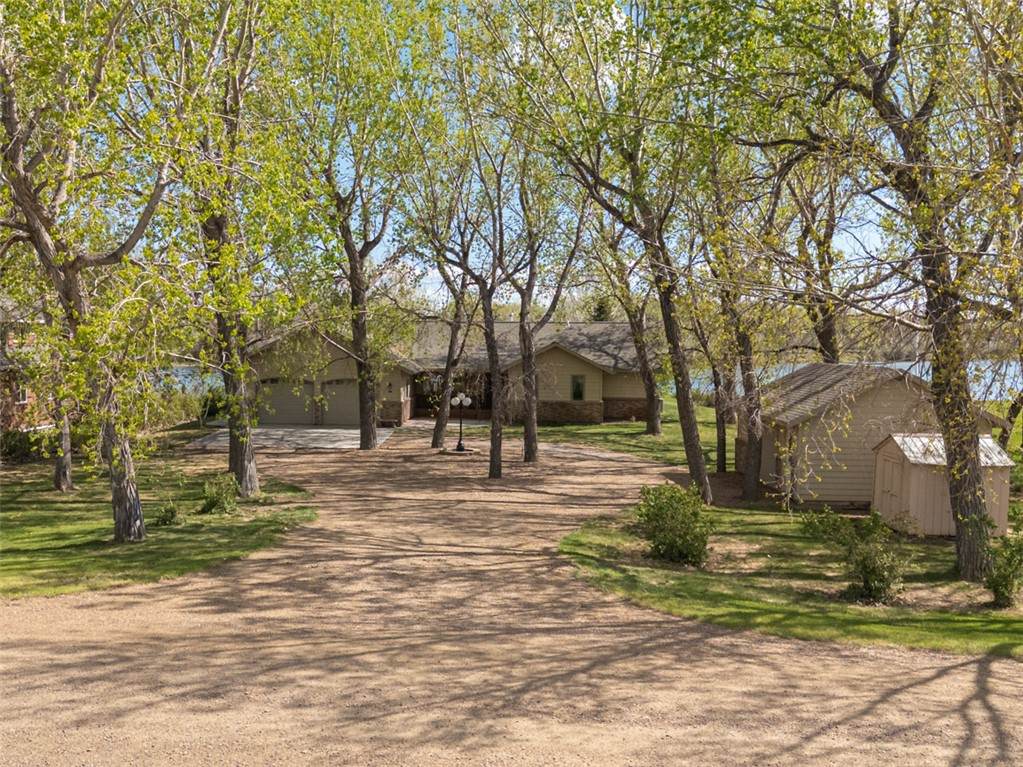 76 Idlewild Drive - Photo 1
