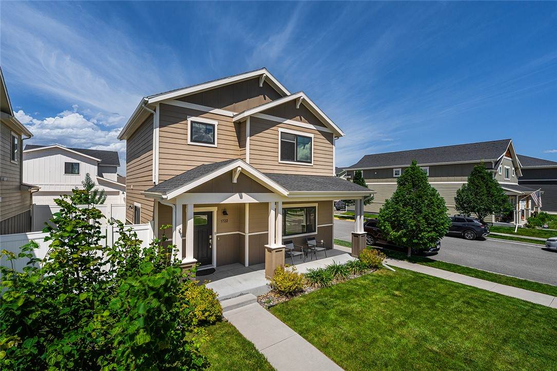 1722 Island View Drive - Photo 1