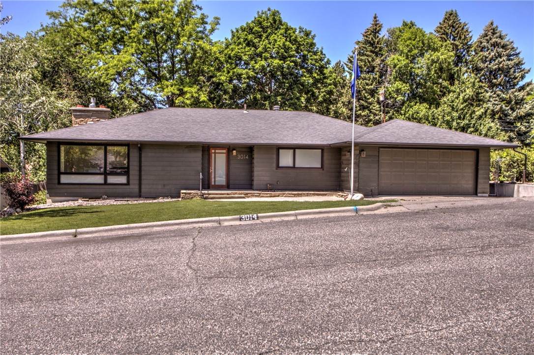 3014 Rugby Drive - Photo 1