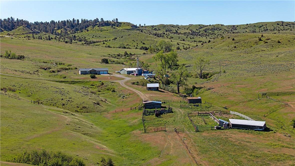 4048 Us Highway 87 East - Photo 1