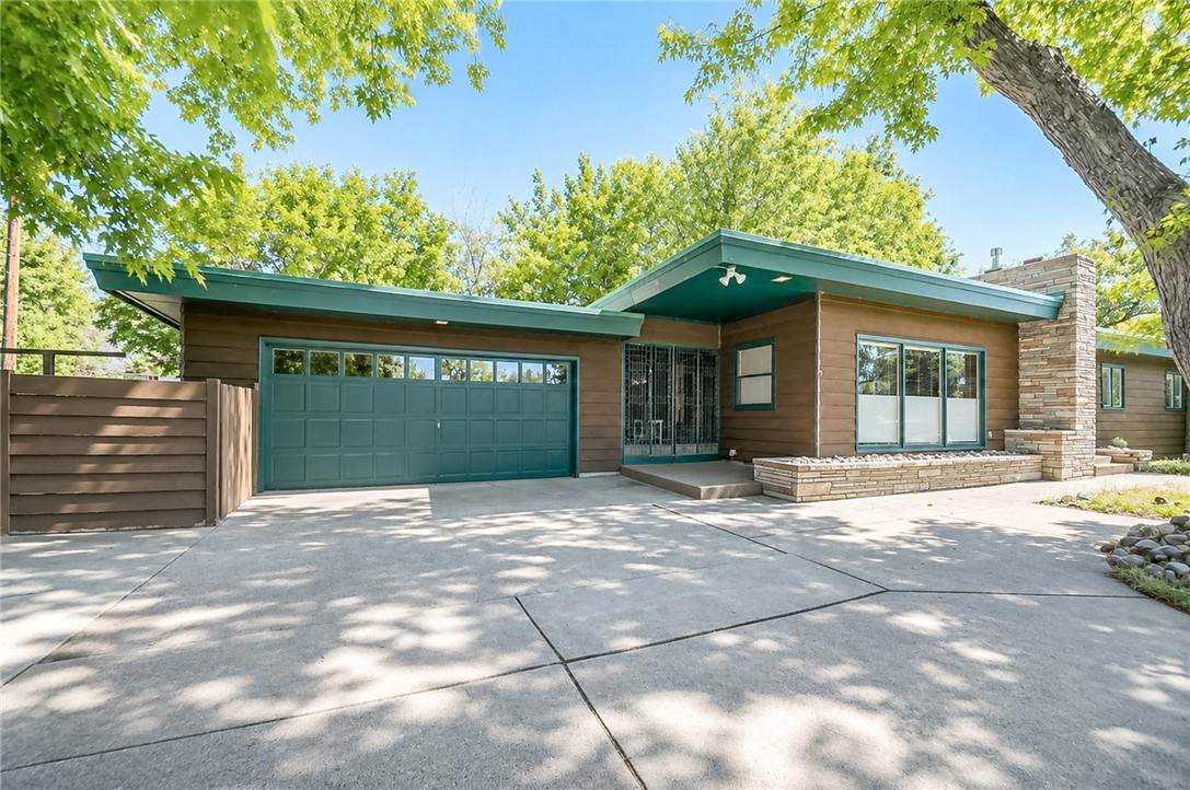 2702 Sunnyview Lane - Photo 1