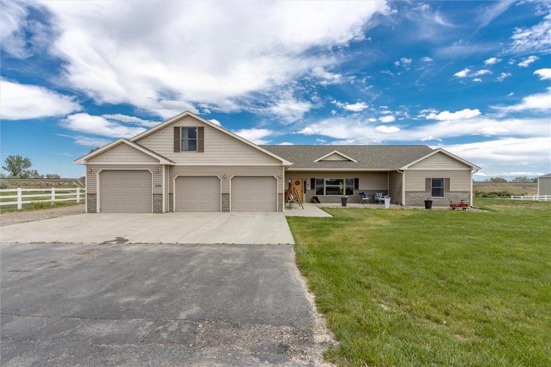 539 Zebra Street - Photo 1