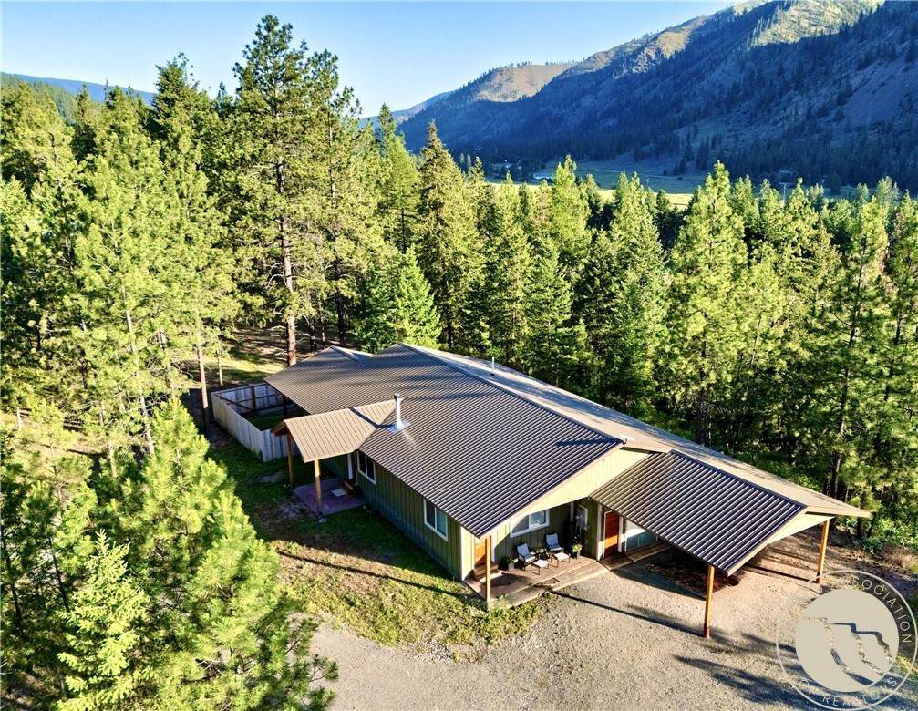 551 Tami Drive - Photo 1