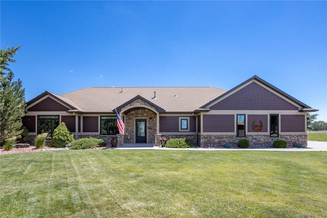 3024 Laurel Road - Photo 1
