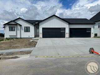 2966 Ridgefield Dr - Photo 1
