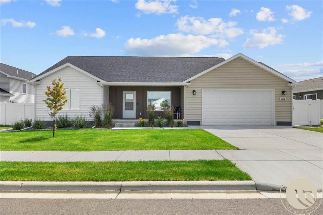 984 Matador Ave - Photo 1