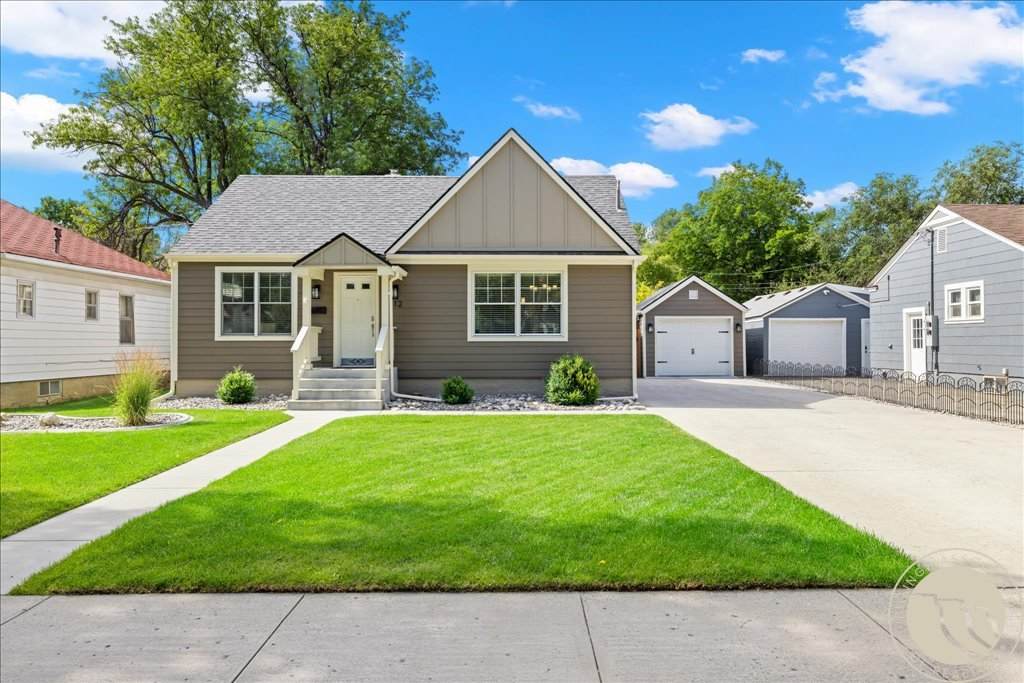 612 Yellowstone Avenue - Photo 1