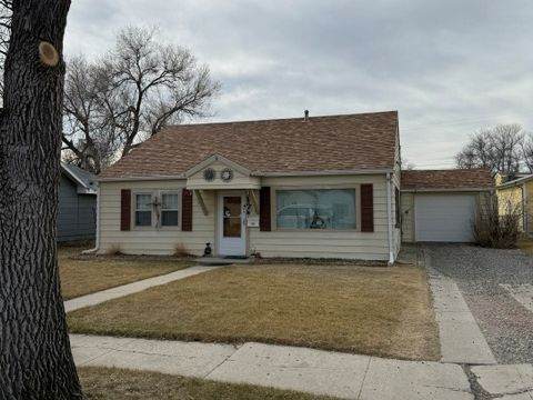 408 5th Avenue - Photo 1