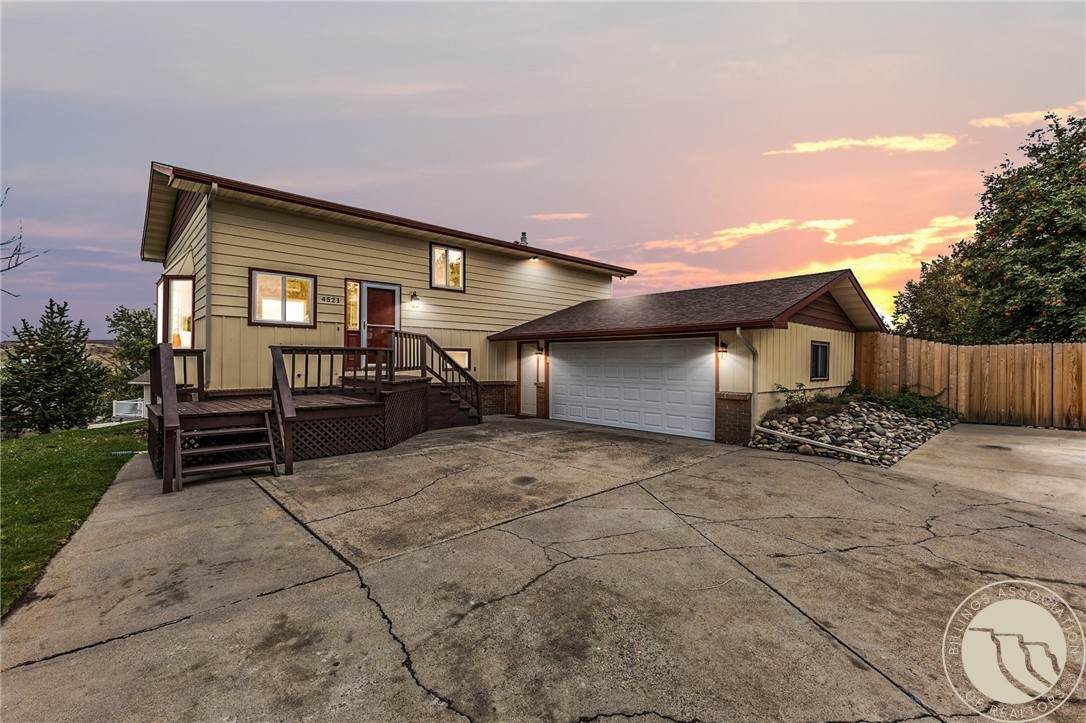 4521 San Fernando Drive - Photo 1