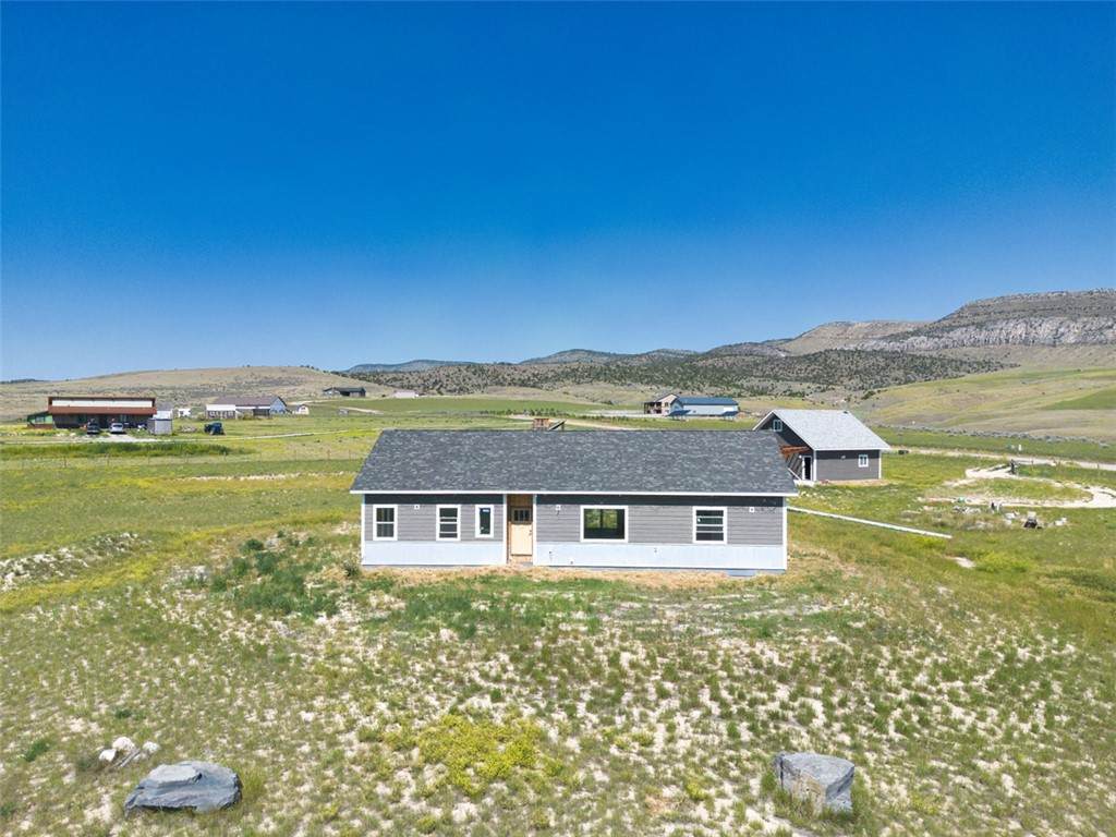 7 Morgan Dr - Photo 1